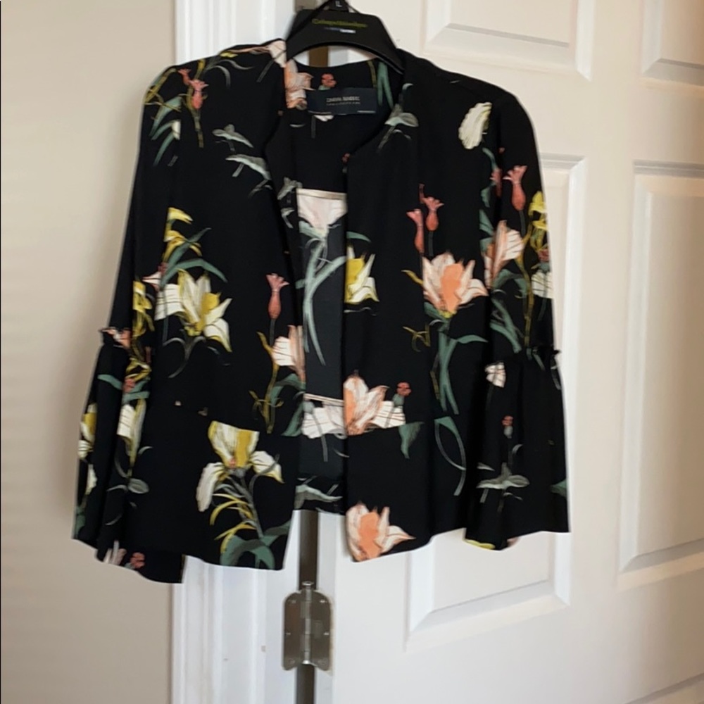 Jacket I'm lined summer weight. jeans /dress pant